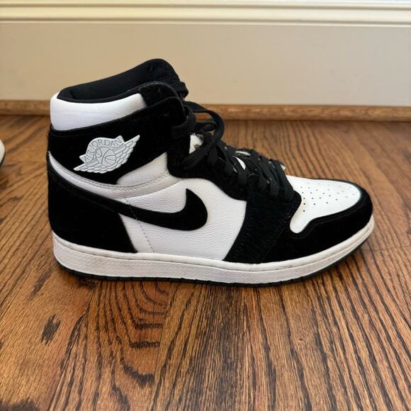 Nike Air Jordan 1 Dunk High Panda - Picture 5 of 10